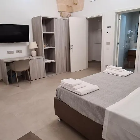 La Dimora Del Cuore Alojamento de Acomodação e Pequeno-almoço 4*