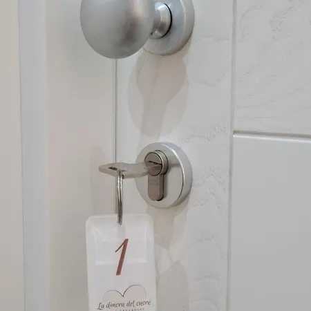 Alojamento de Acomodação e Pequeno-almoço La Dimora Del Cuore